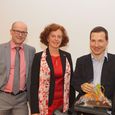 V. l.: Dr. Christian Pichler, Sylvia Zellinger und Tagungsreferent Dr. Georg Fraberger.                        